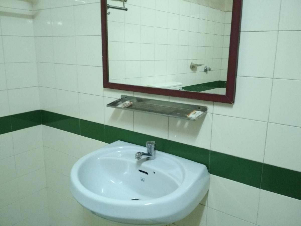 Hotel Rukmini Alwaye 외부 사진